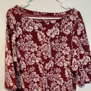 3/4 length sleeve t-shirt